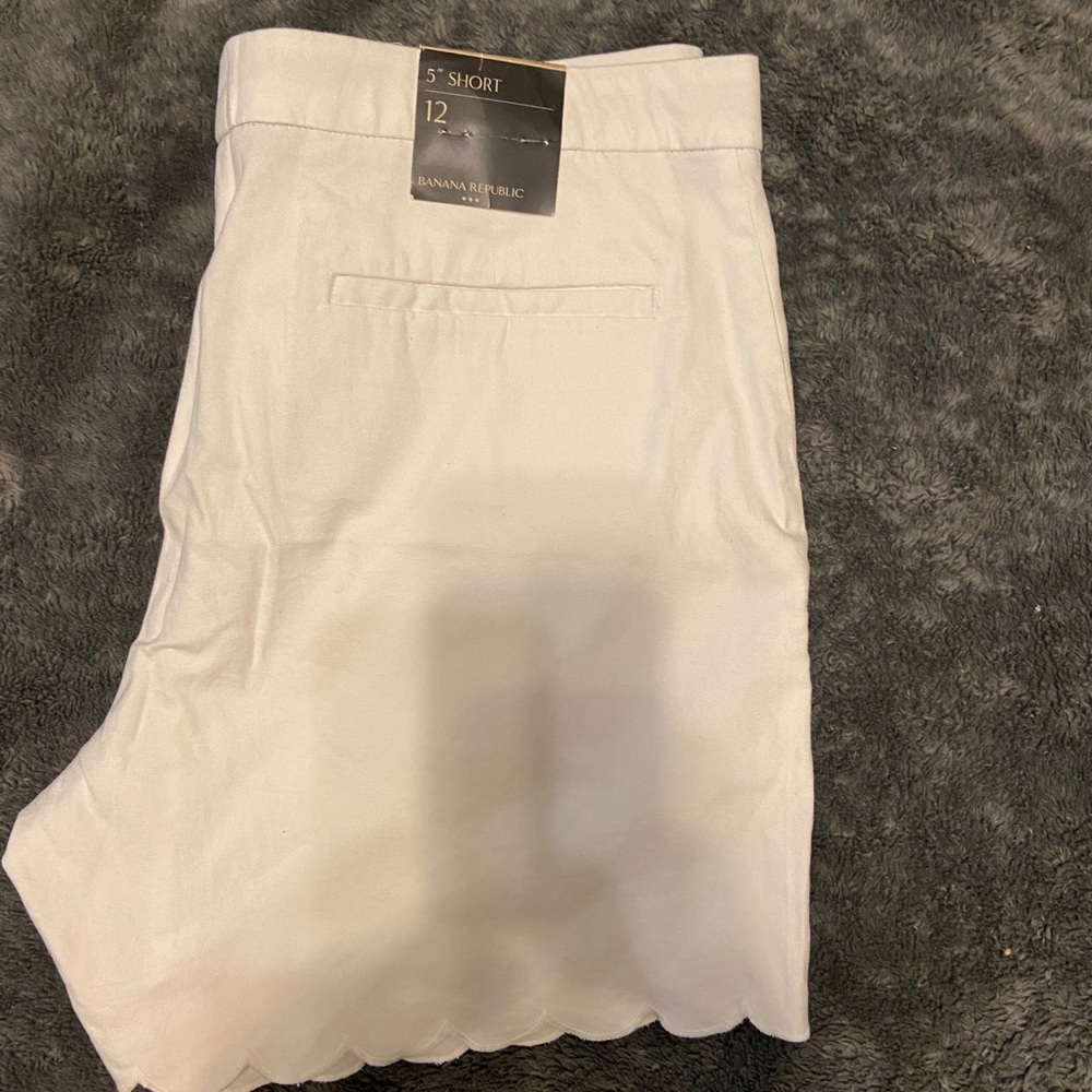 NWT, Banana Republic factory shorts sz 14